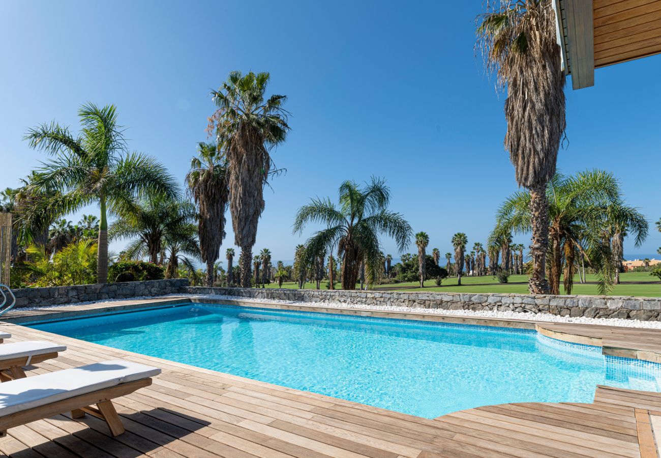 Villa a Adeje - Villa Sunset Golf Retreat