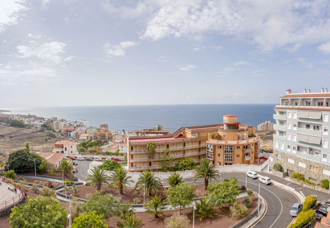 Appartamento a Bajamar - HomeForGuest APPARTAMENTO CON VISTA MARE, BARBECUE, PALESTRA, PALESTRA