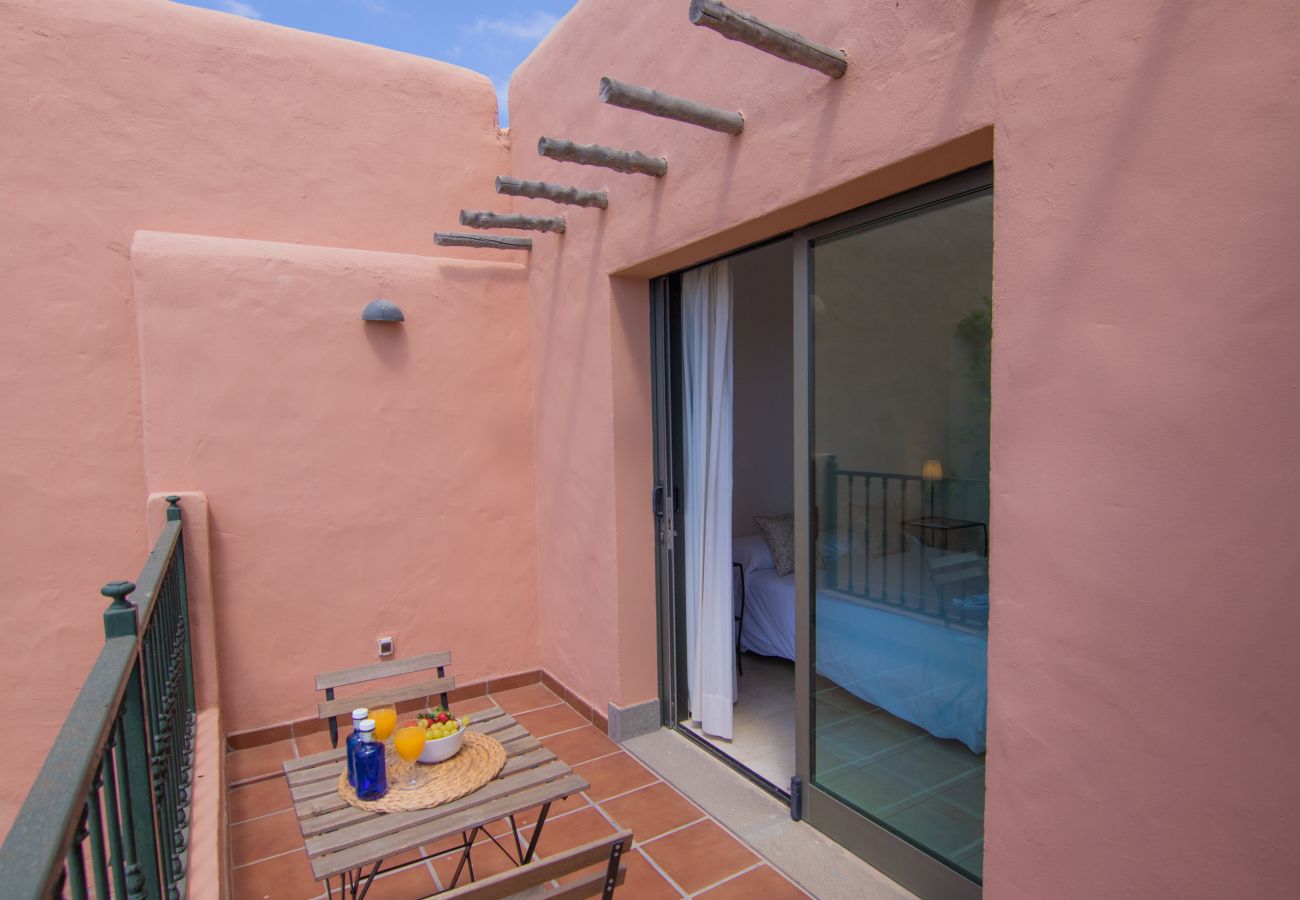 Villa a San Bartolomé de Tirajana - HomeForGuest Salobre Golf Villa, piscina, wifi, vista mozzafiato
