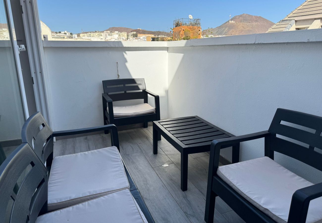 Casa a Las Palmas de Gran Canaria - Penthouse+Terrace city seaview By CanariasGetaway 