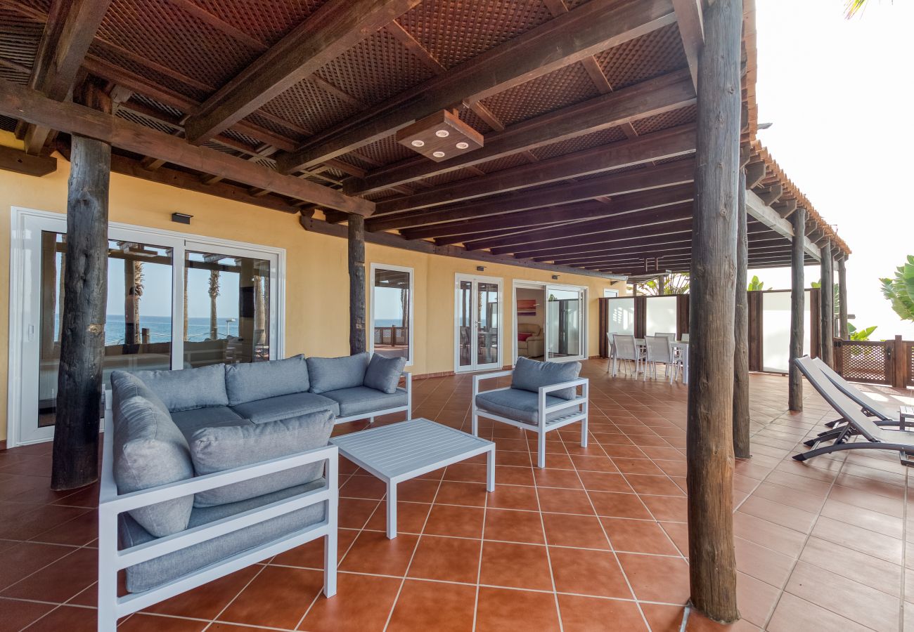 Casa a Bahia Feliz - Luxury with big terrace sea front by CanariasGetaway