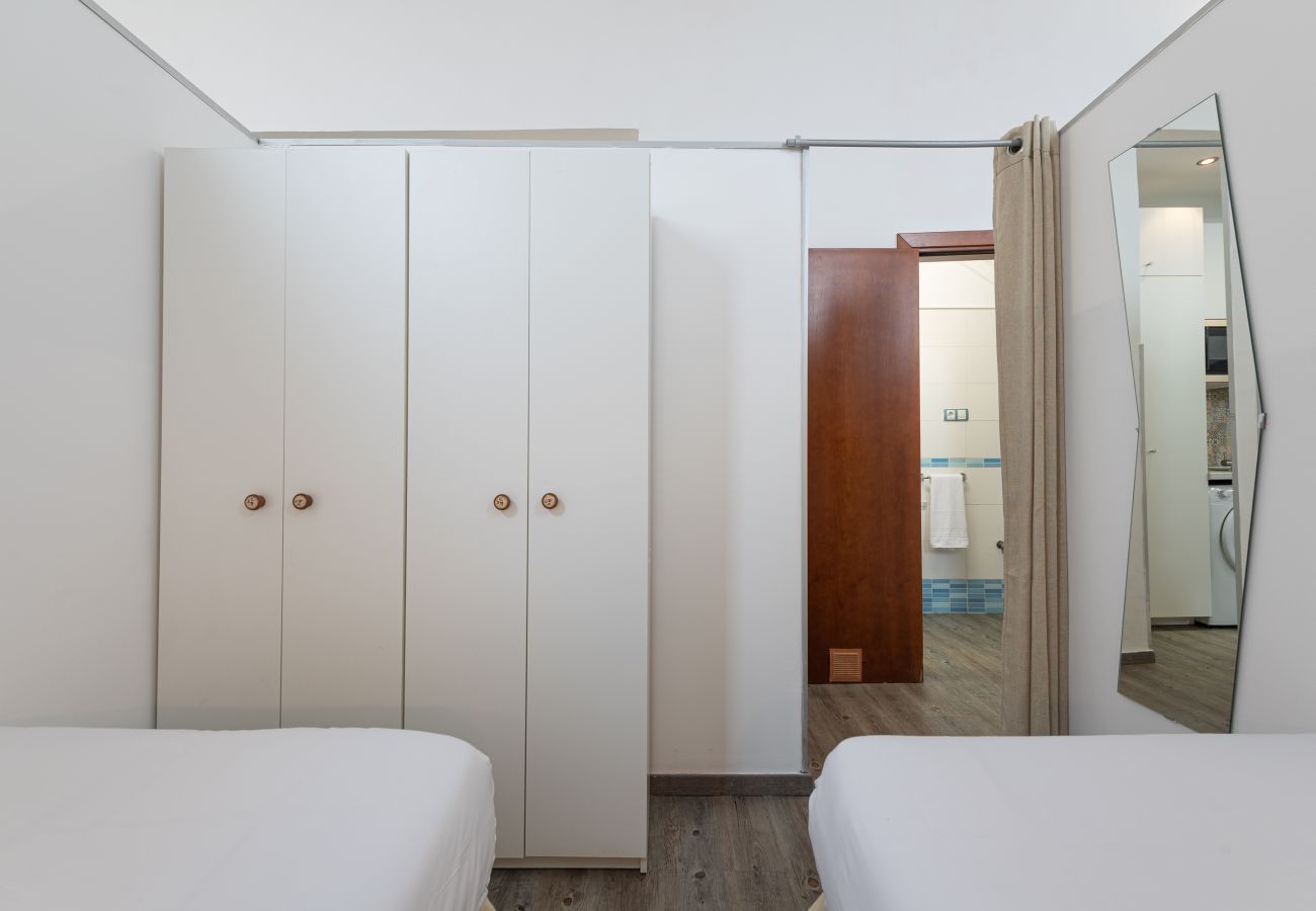 Casa a Arucas - HomeForGuest Loft accogliente con parcheggio vicino alla Cattedrale di Arucas
