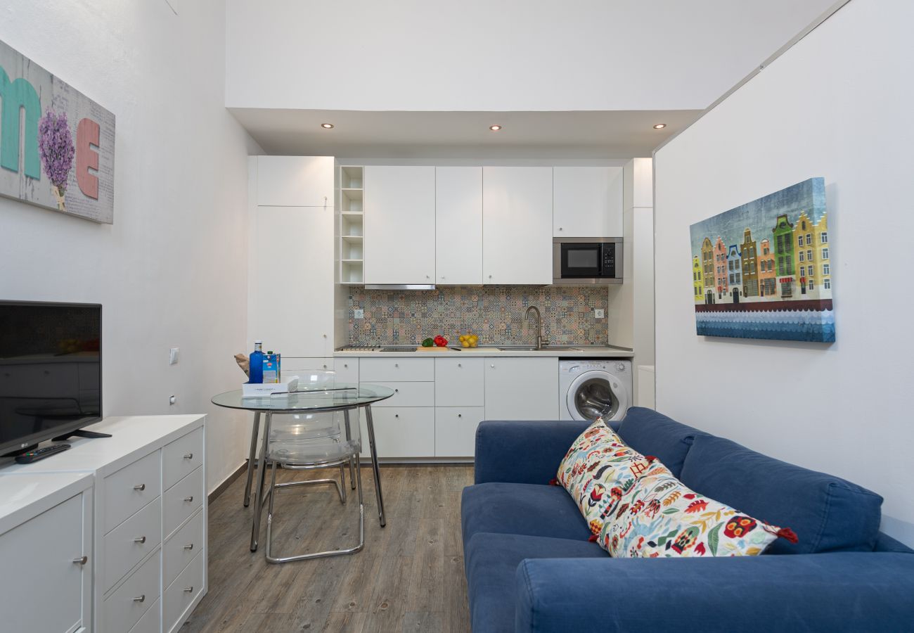 Casa a Arucas - HomeForGuest Loft accogliente con parcheggio vicino alla Cattedrale di Arucas