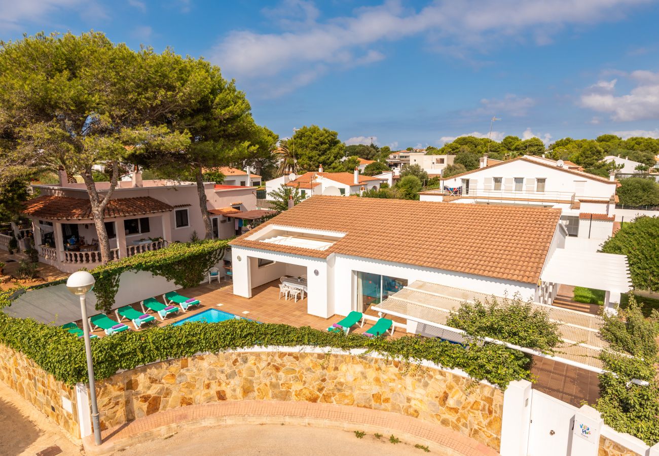 Villa a Cala´n Bosch - VILLA RAQUEL 