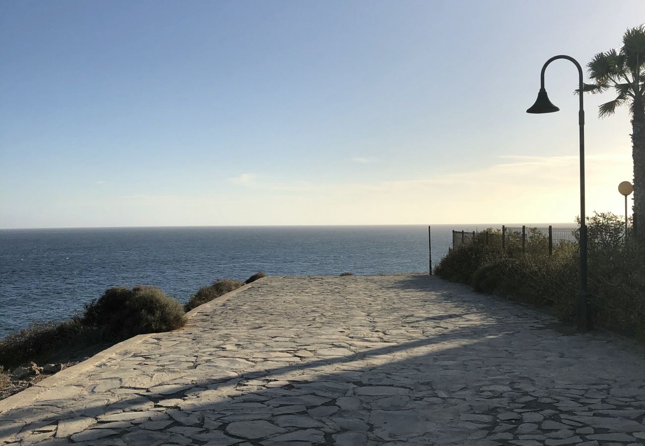 Appartamento a Granadilla de Abona - Spacious and bright BEACHFRONT Apartament - HomeForGuest
