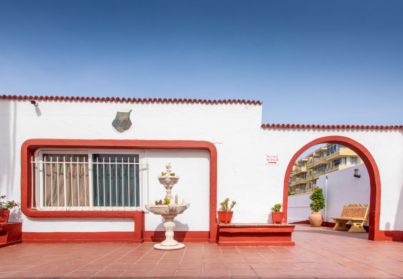 Bungalow a Maspalomas - New 3BR with Great Terrace By CanariasGetaway 