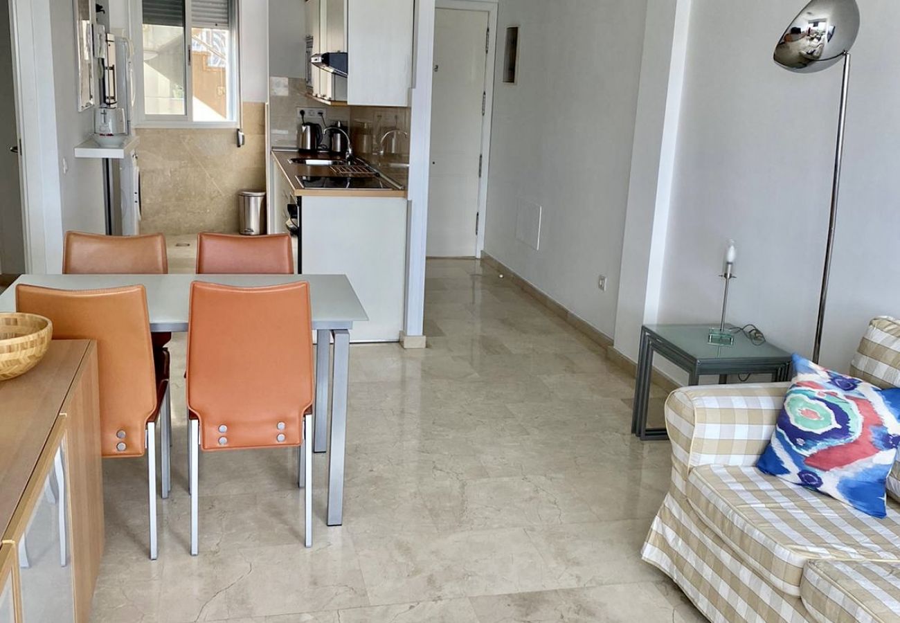 Appartamento a Las Palmas de Gran Canaria - HomeForGuest Appartamento vicino a Las Canteras con parcheggio GRATUITO