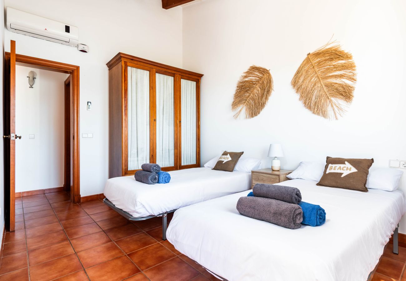 Villa a Cala´n Blanes - Menorca Juanita