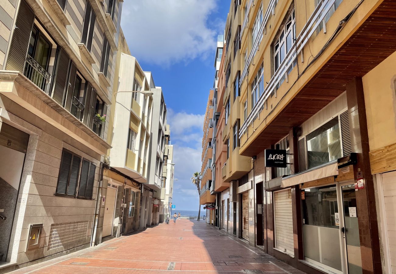 Appartamento a Las Palmas de Gran Canaria - HomeForGuest Accogliente appartamento vicino a Las Canteras