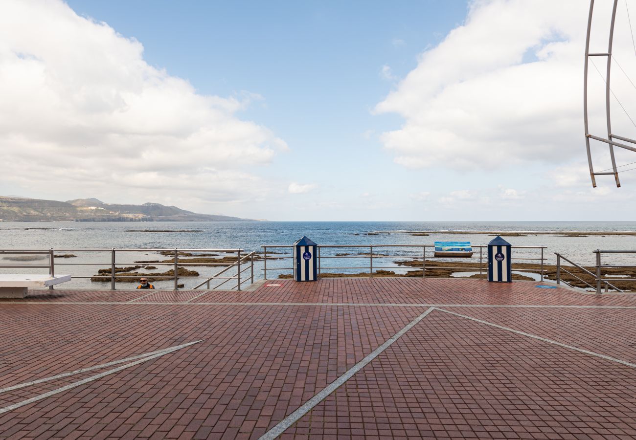 Appartamento a Las Palmas de Gran Canaria - HomeForGuest Accogliente appartamento vicino a Las Canteras