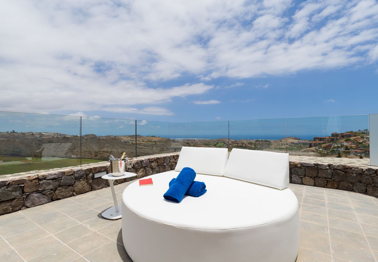 Villa a San Bartolomé de Tirajana - Calm Ocean Views by CanariasGetaway