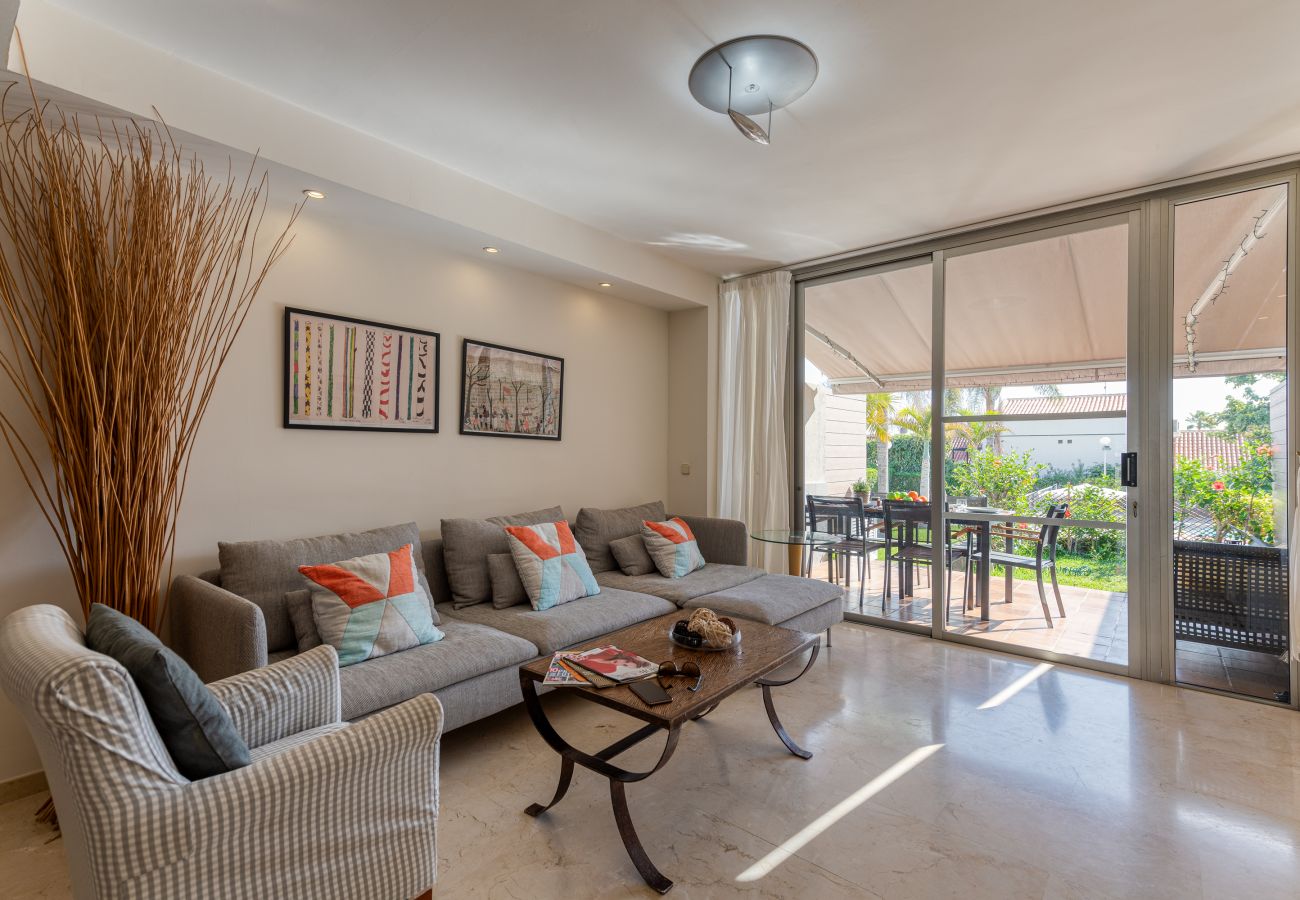 Casa a San Bartolomé de Tirajana - Pasito Blanco, piscina y playa a posos pasos