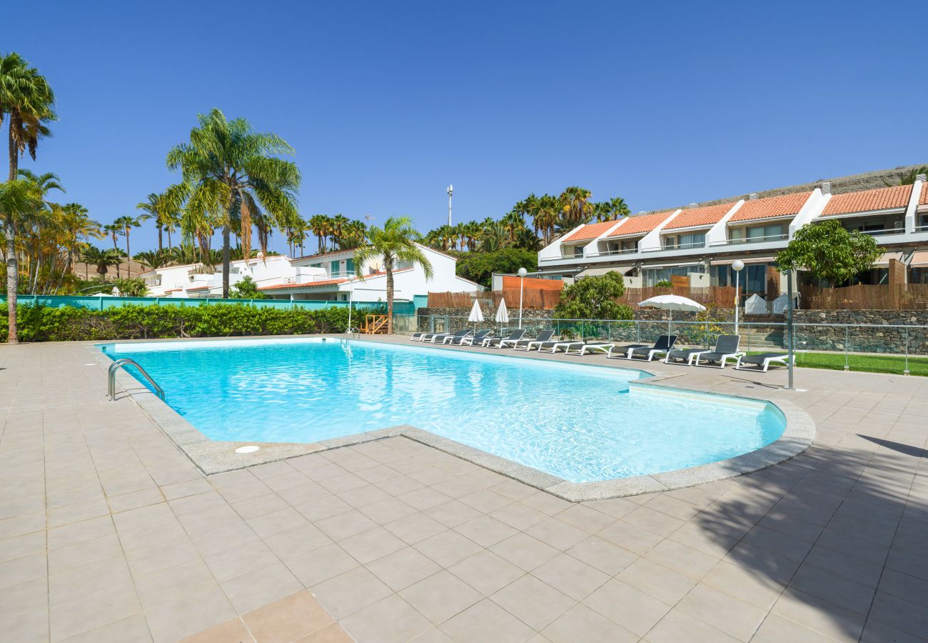 Casa a San Bartolomé de Tirajana - Pasito Blanco, piscina y playa a posos pasos