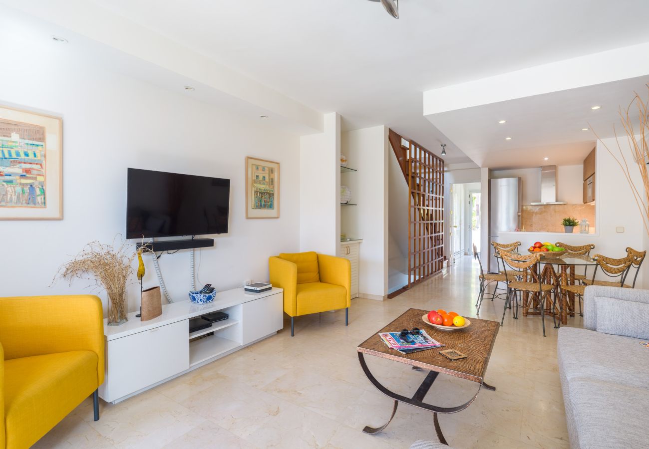 Casa a San Bartolomé de Tirajana - Pasito Blanco, piscina y playa a posos pasos