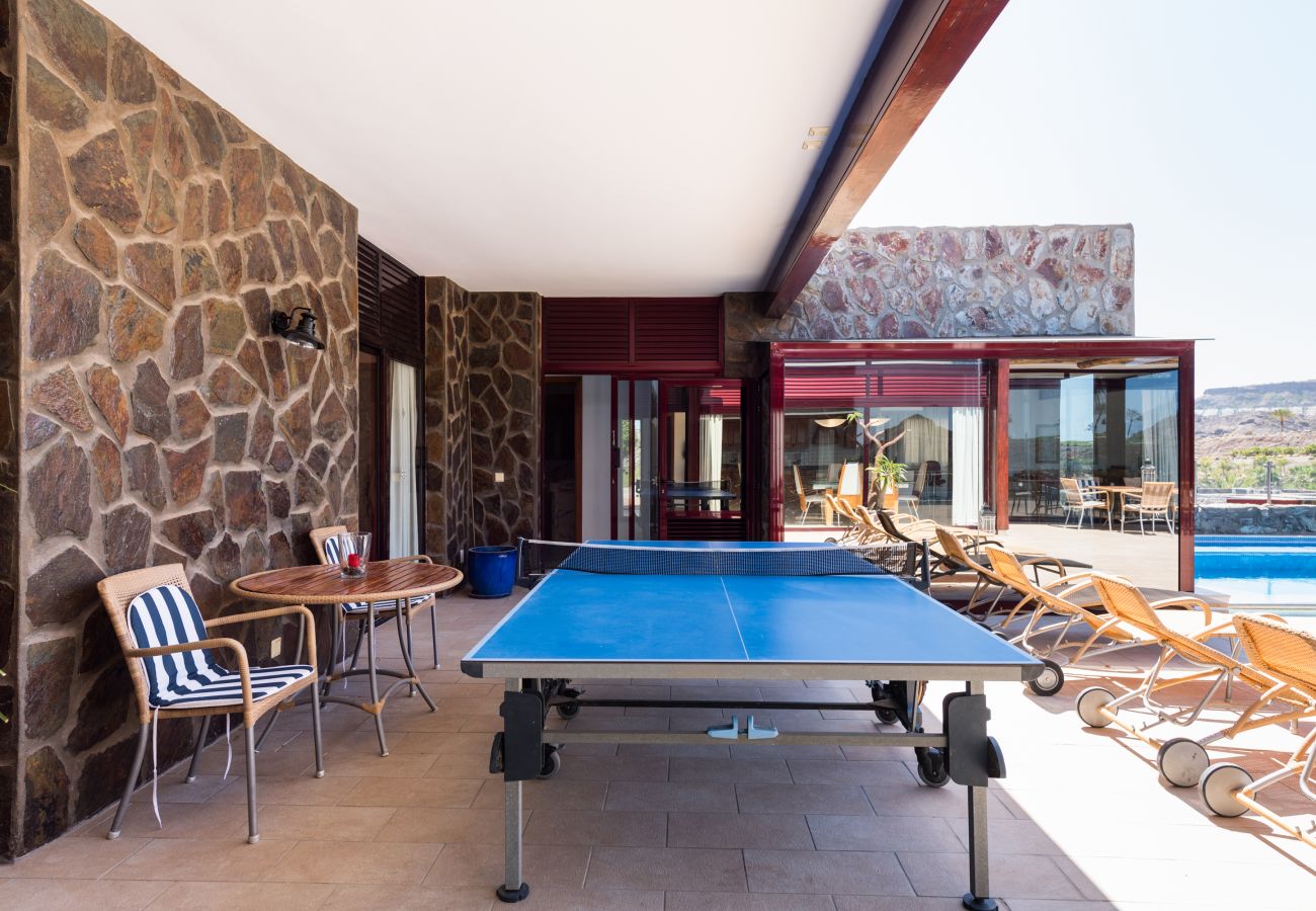 Villetta a Mogán - Piscina privada climatizada en entorno tranquilo y vistas al mar en campo de golf