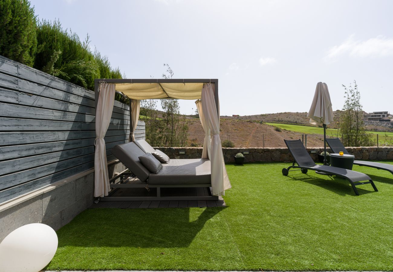 Villa a San Bartolomé de Tirajana - Piscina Privada con Cama Balinesa