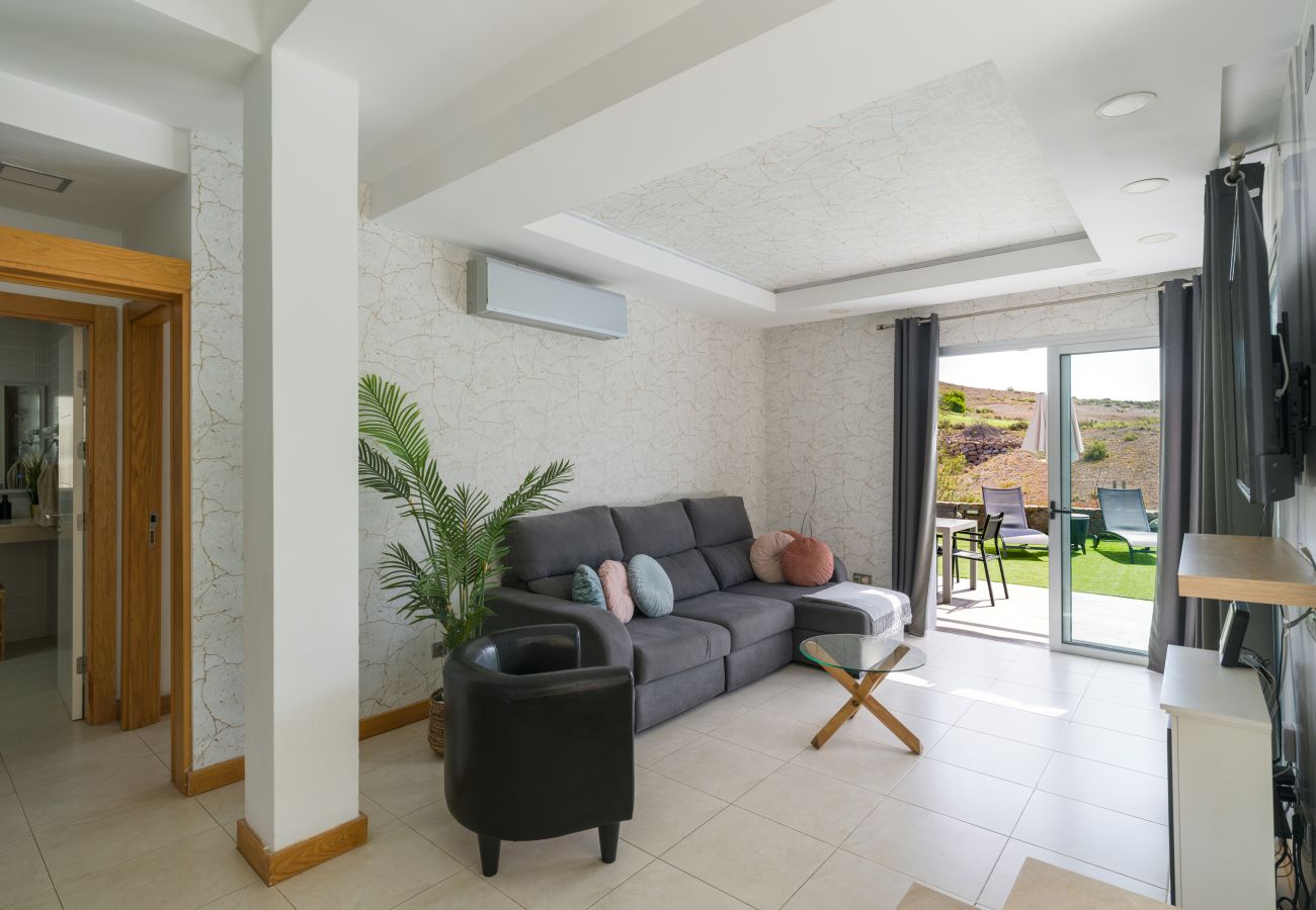 Villa a San Bartolomé de Tirajana - Piscina Privada con Cama Balinesa