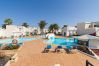 Appartamento a Corralejo - Modern apartment. Swimming pool and terrace. Right on the beach in Corralejo - Home For Guest