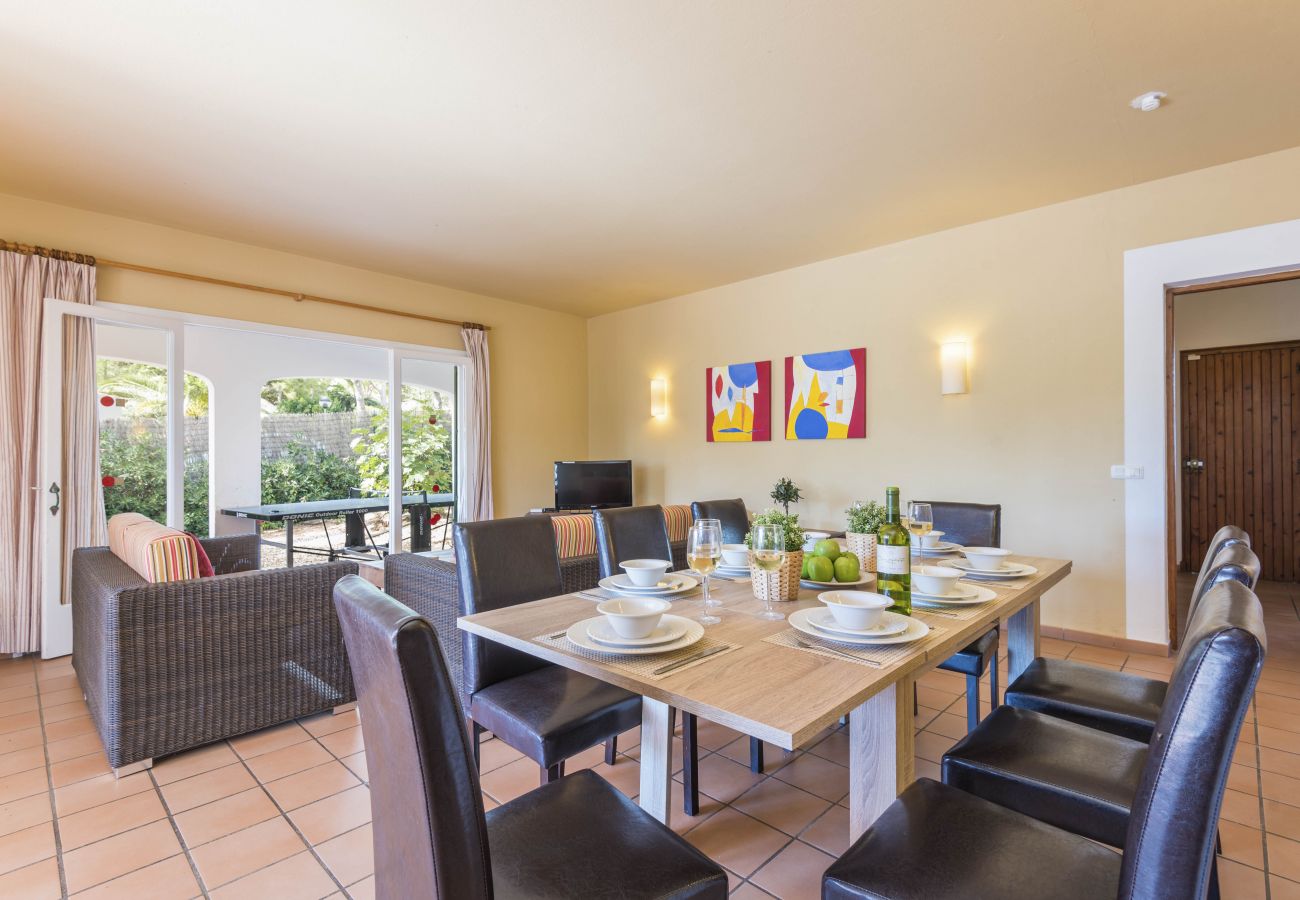 Villa a Santo Tomas - Villa Gabriela by Escape Home