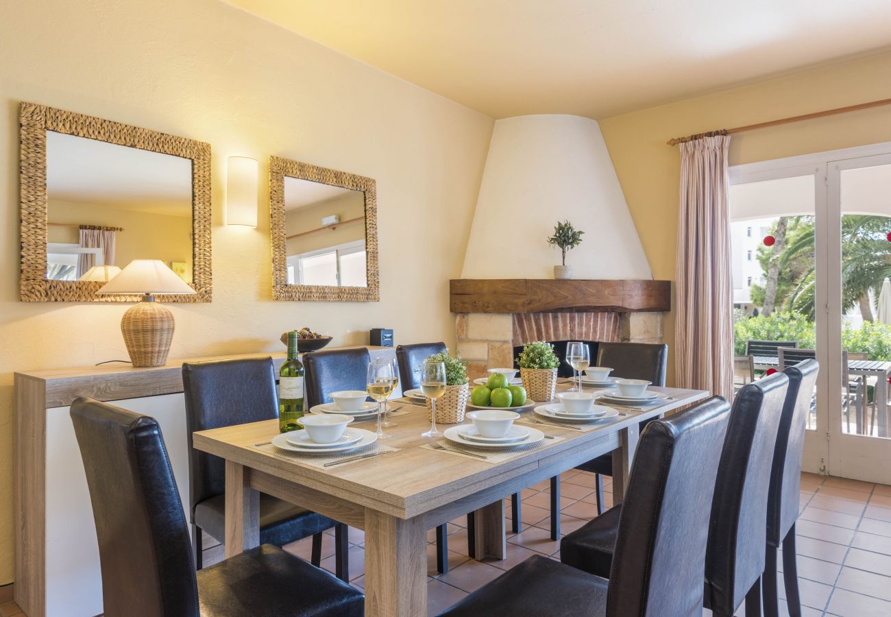 Villa a Santo Tomas - Villa Gabriela by Escape Home