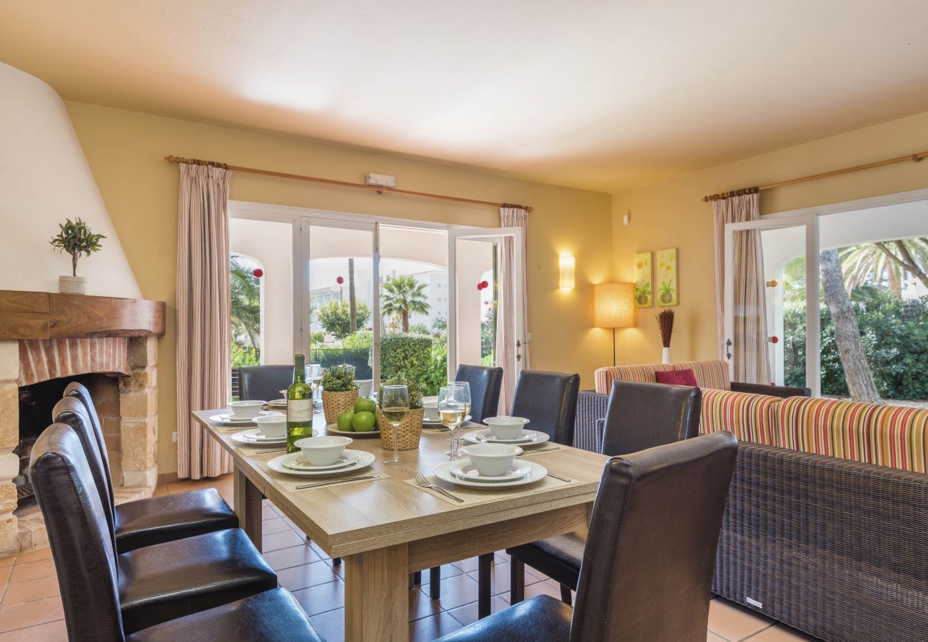 Villa a Santo Tomas - Villa Gabriela by Escape Home