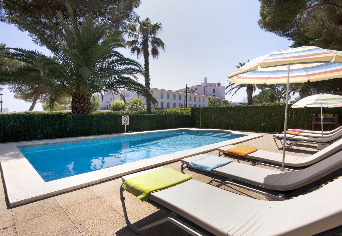Villa a Santo Tomas - Villa Gabriela by Escape Home