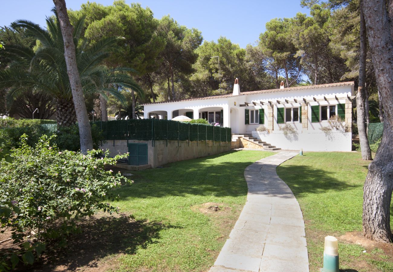 Villa a Santo Tomas - Villa Gabriela by Escape Home