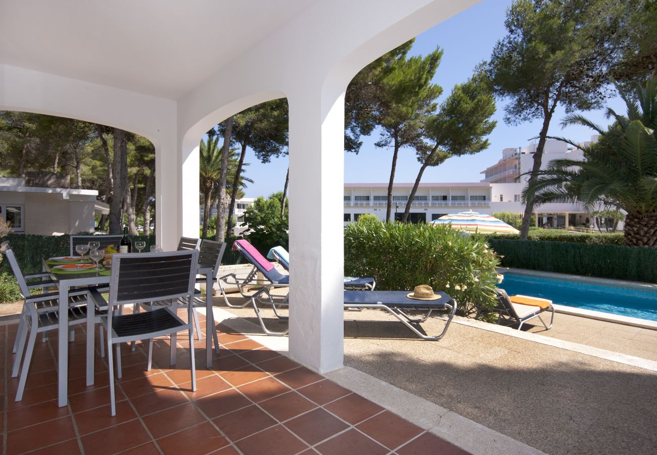 Villa a Santo Tomas - Villa Gabriela by Escape Home