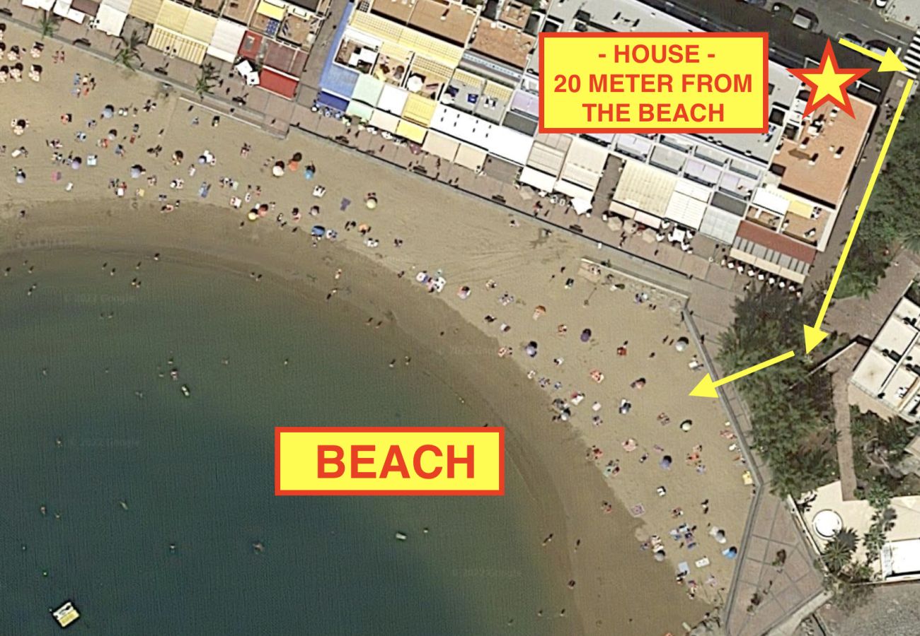 Appartamento a Mogán - A 20 metros de la playa, terraza, parking privado y AC