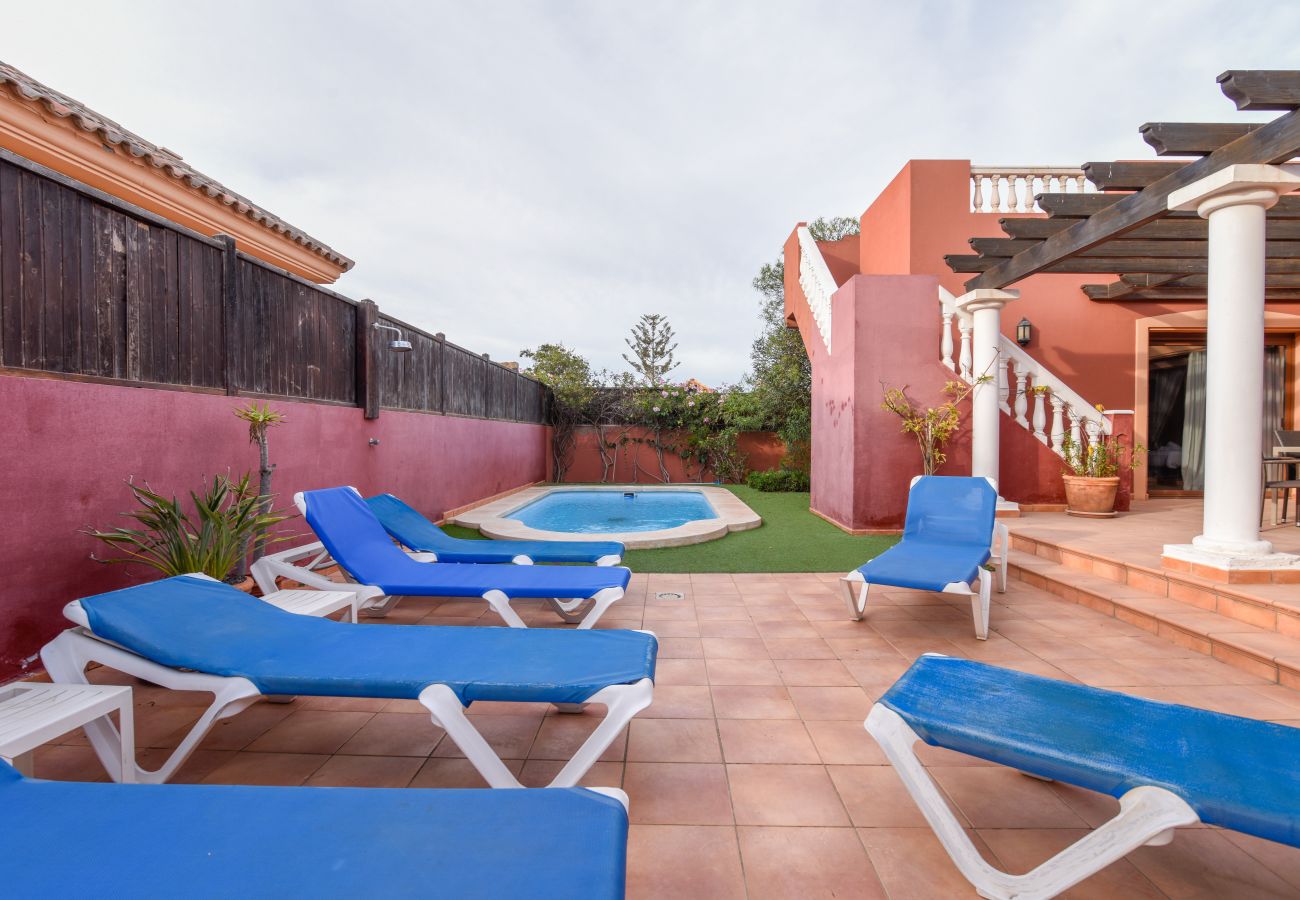 Villa a Corralejo - Villa Paraiso by EscapeHome