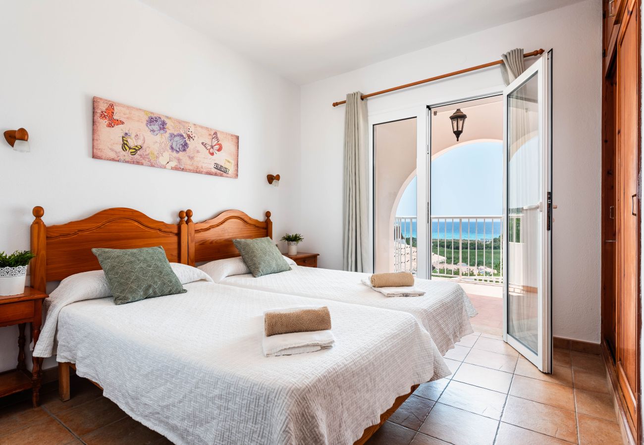 Villa a Son Bou - Villa Esplendor by Escape Home