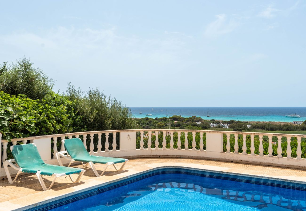 Villa a Son Bou - Villa Esplendor by Escape Home