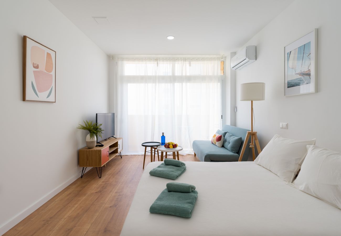 Studio a Las Palmas de Gran Canaria - HomeForGuest Studio Sol Canteras con terrazza 