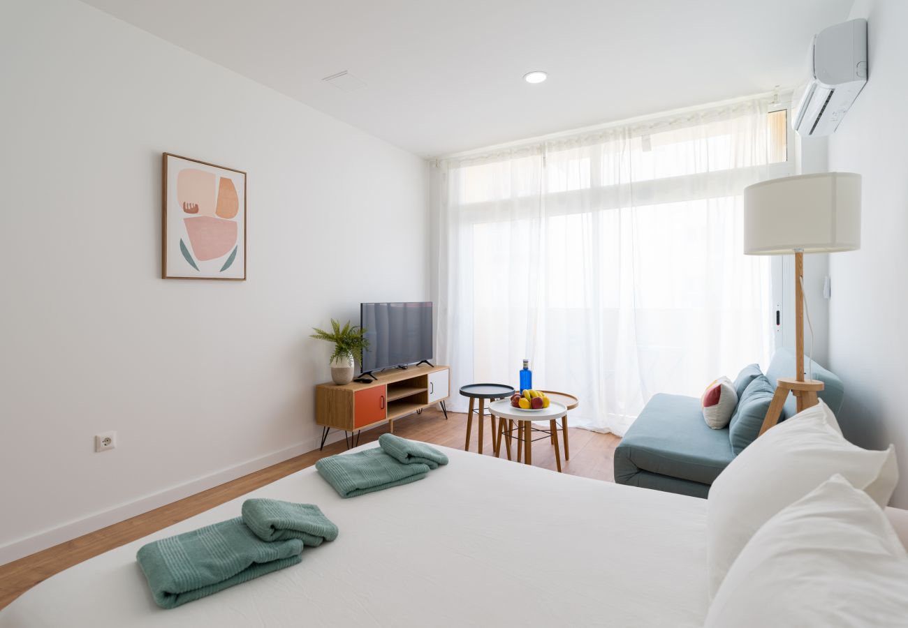 Studio a Las Palmas de Gran Canaria - HomeForGuest Studio Sol Canteras con terrazza 