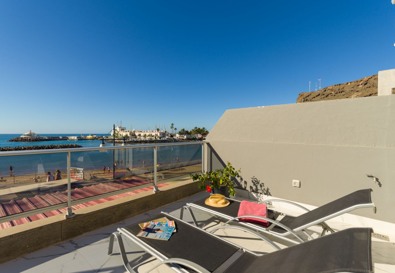 Casa a Mogán - Oceanfront Paradise – Sleep by the Waves