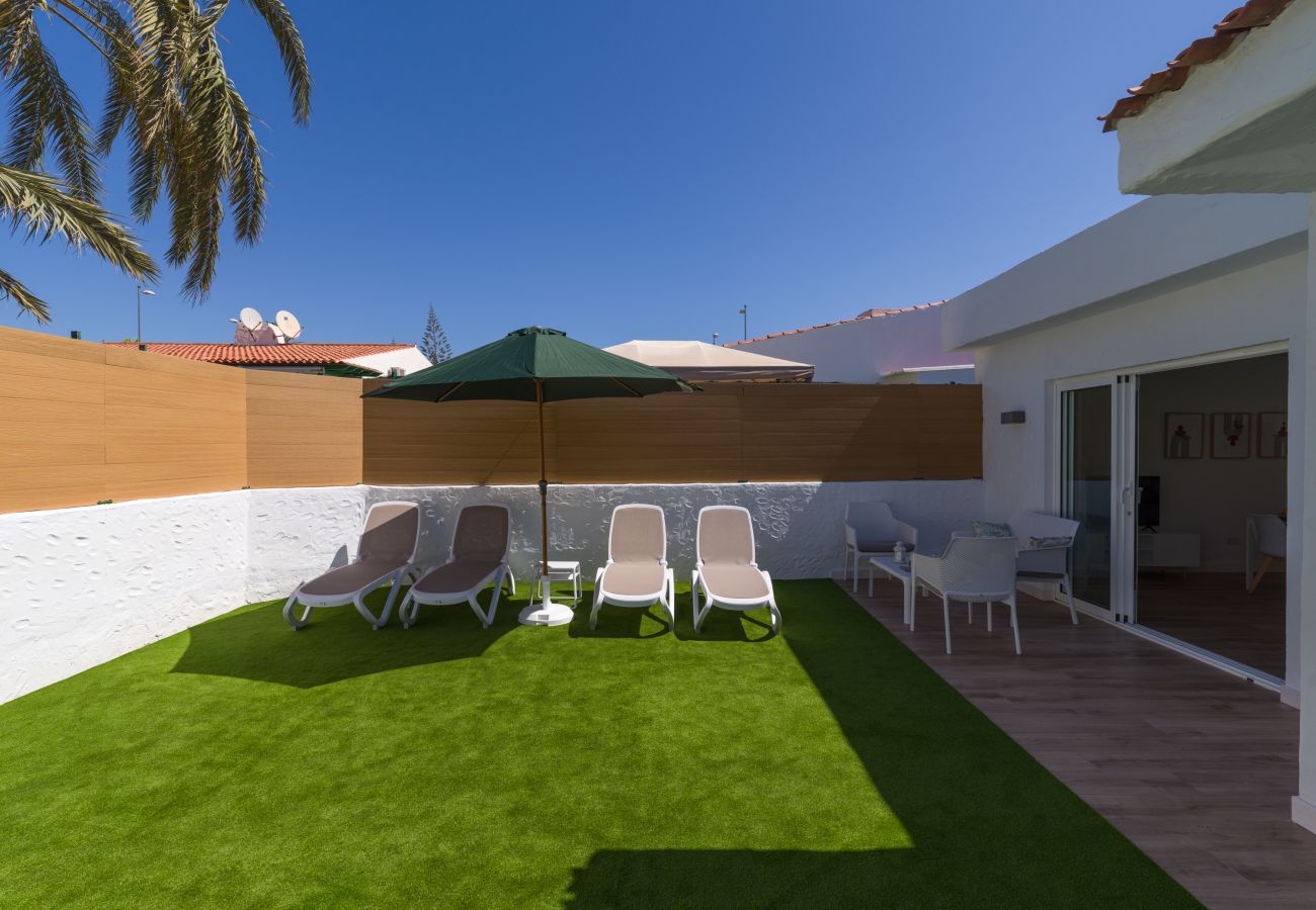 Bungalow a San Bartolomé de Tirajana - Piscina privada - Centro Playa del Inglés