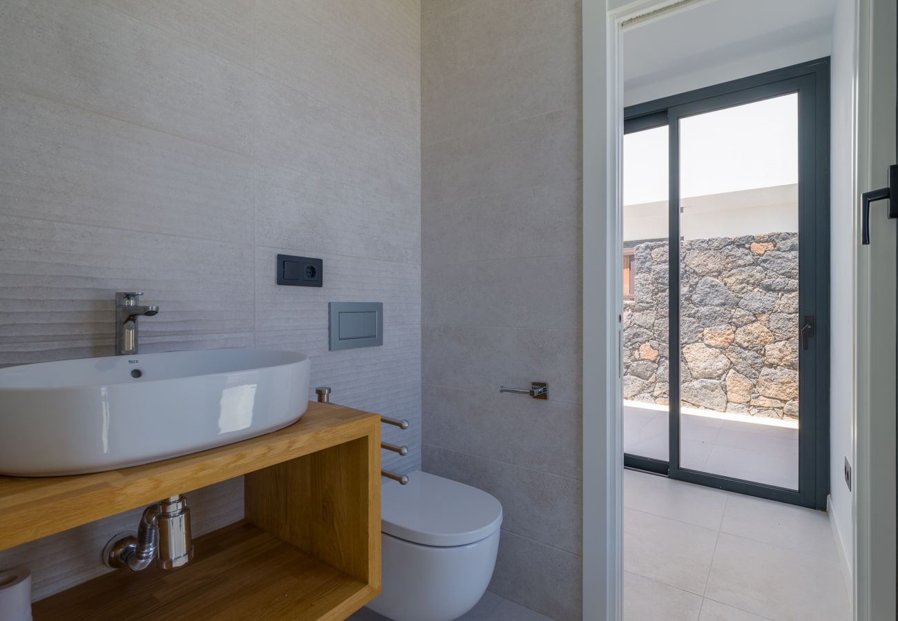 Villa a Corralejo -  Villa Deluxe Las Calderas 01 with private pool
