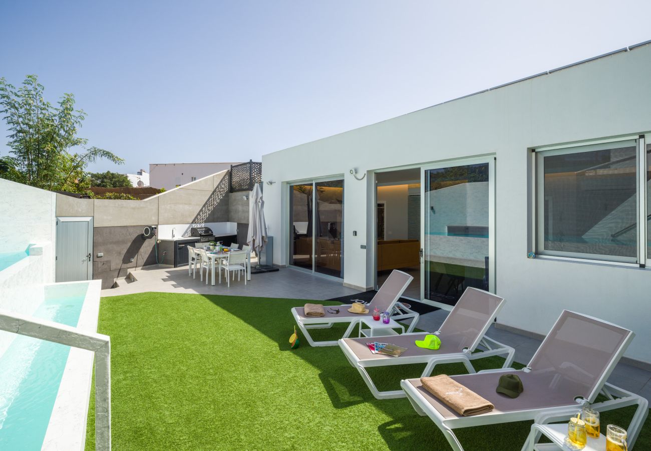 Casa a schiera a San Bartolomé de Tirajana - Casa Joviano piscina privada climatizada