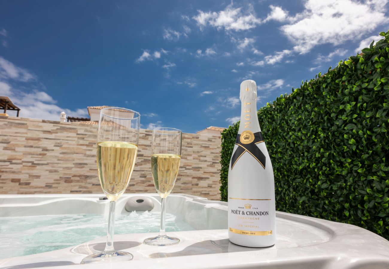 Villa a San Miguel de Abona - LUXURY VILLA LIBELLILE 