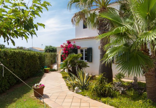 Villa in Cap d´Artruix - Menorca BELLVIURE