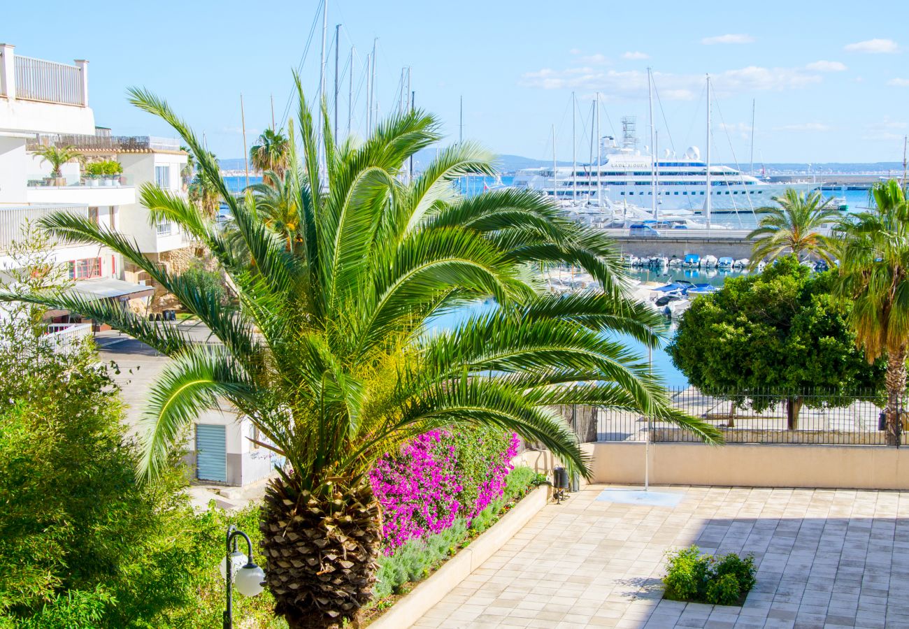 Apartment in Palma de Mallorca - Marina Views Palma