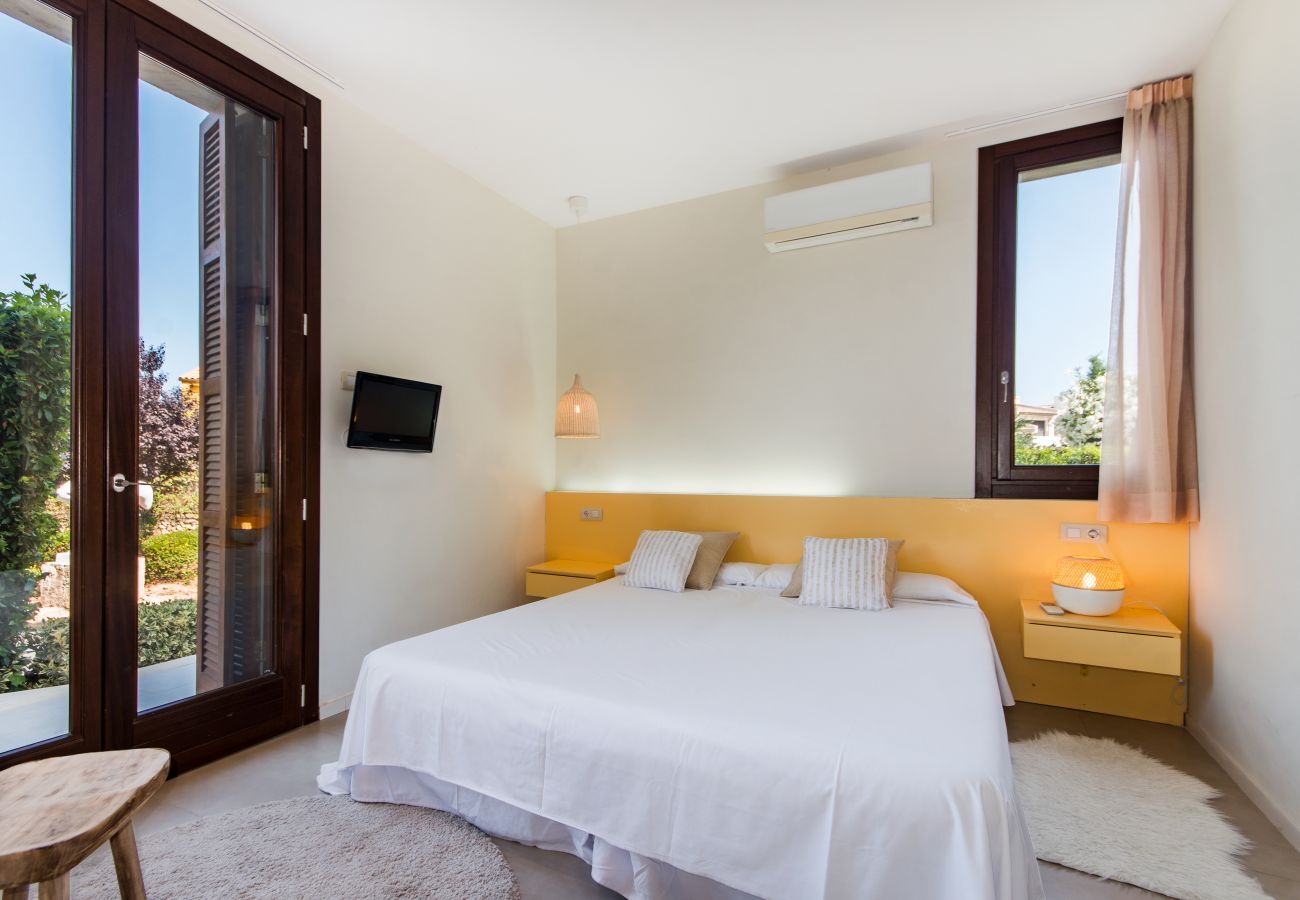 Villa in Alcudia - Villa Barcares Gran for 16