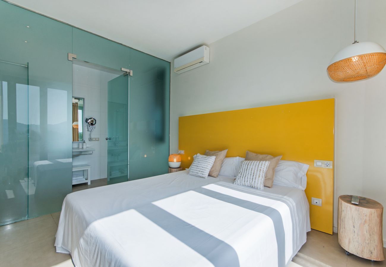 Villa in Alcudia - Villa Barcares Gran for 16