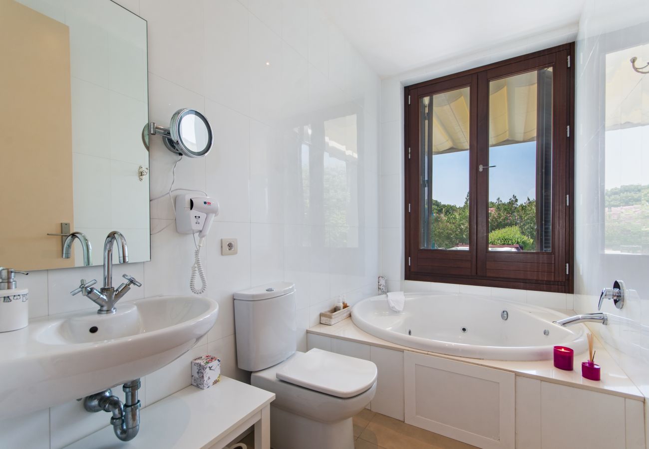 Villa in Alcudia - Villa Barcares Gran for 16