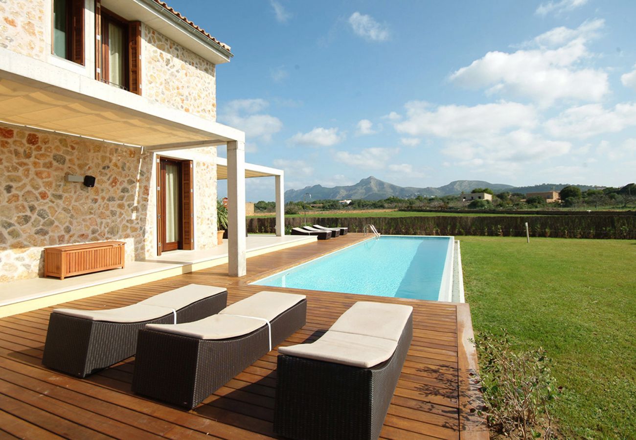 Villa in Alcudia - Villa Barcares Gran for 16