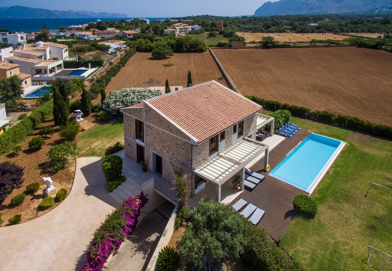 Villa in Alcudia - Villa Barcares Gran for 16