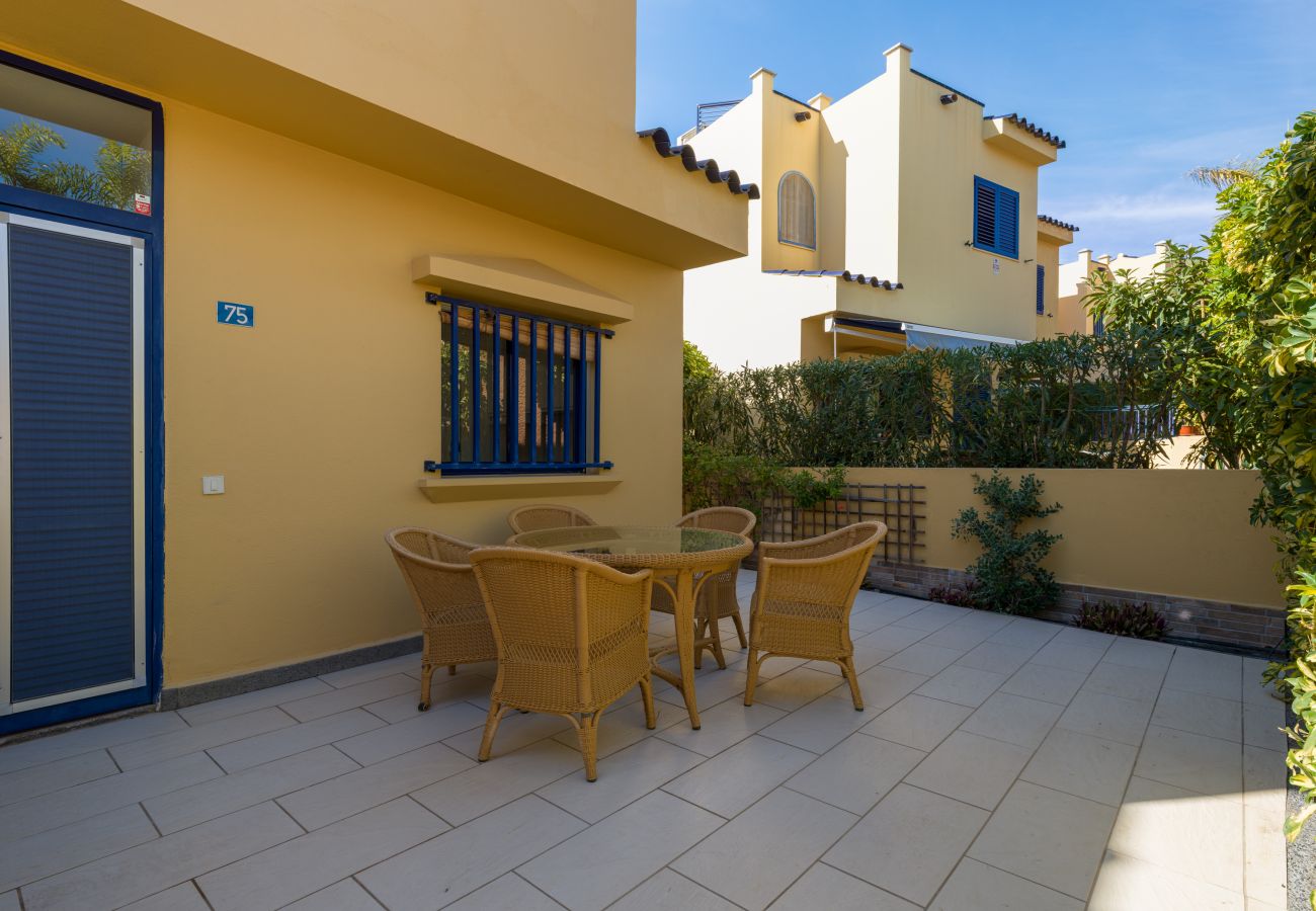 Bungalow in Maspalomas - Nice duplex in Meloneras by CanariasGetaway