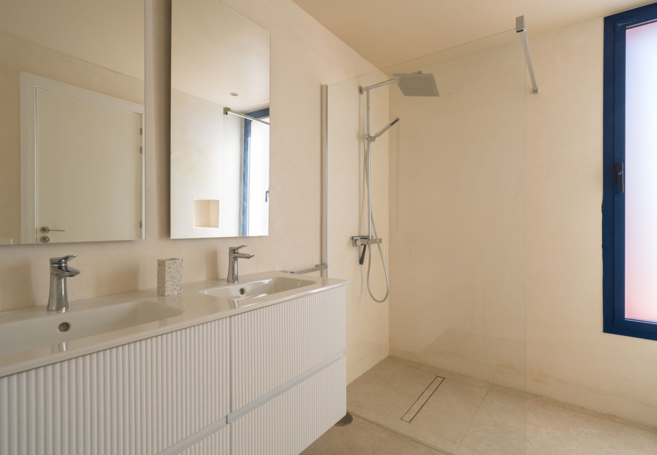 Villa in Corralejo - Long Beach with pool By CanariasGetaway 