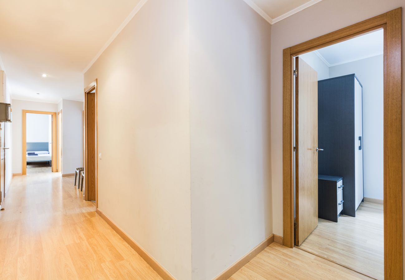 Apartment in Barcelona - Family CIUTADELLA PARK vacation rental apartment in Barcelona for families or groups