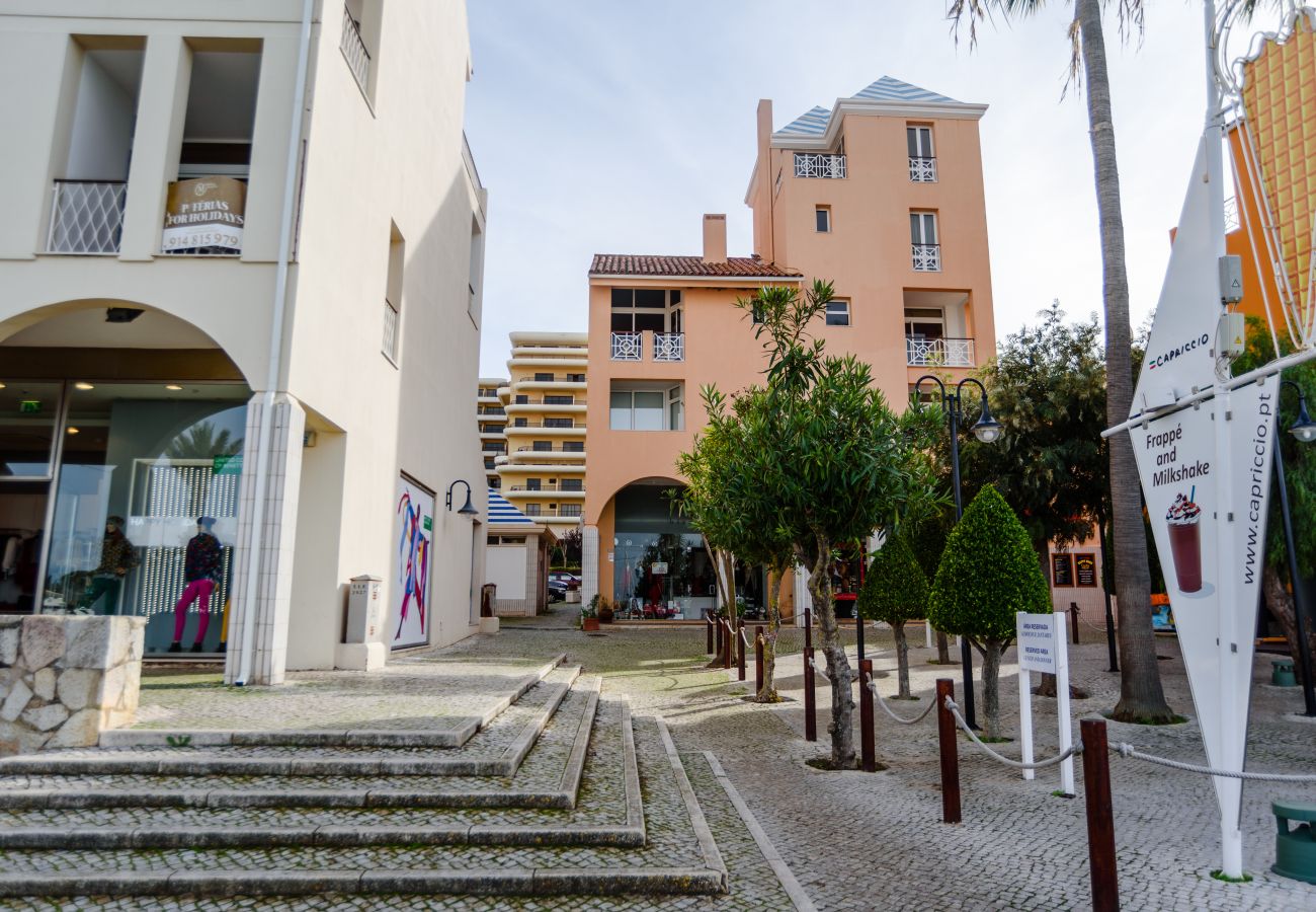 Apartment in Vilamoura - Marina Plaza 1 Bed Vilamoura